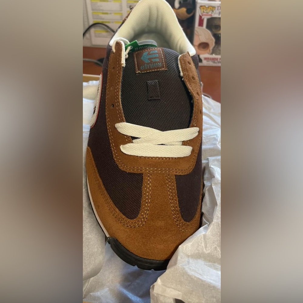 Men’s skater sneekers
